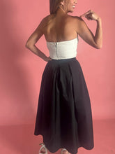 Load image into Gallery viewer, Strapless Black Ivory Midi Dress