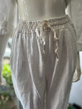 Load image into Gallery viewer, White Linen Jogger Pants