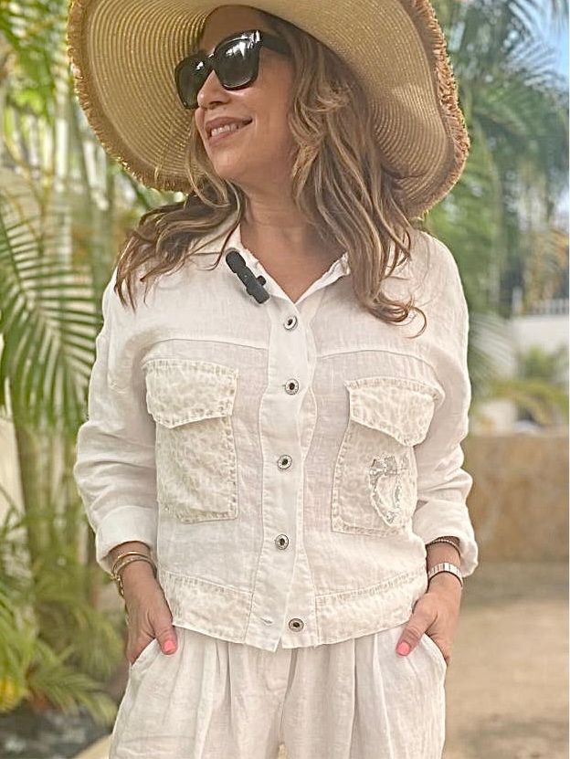 White Linen Blouse w. Sequin Heart
