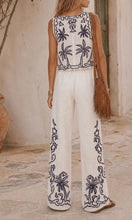 Load image into Gallery viewer, White and Blue Embroidery Print Set
