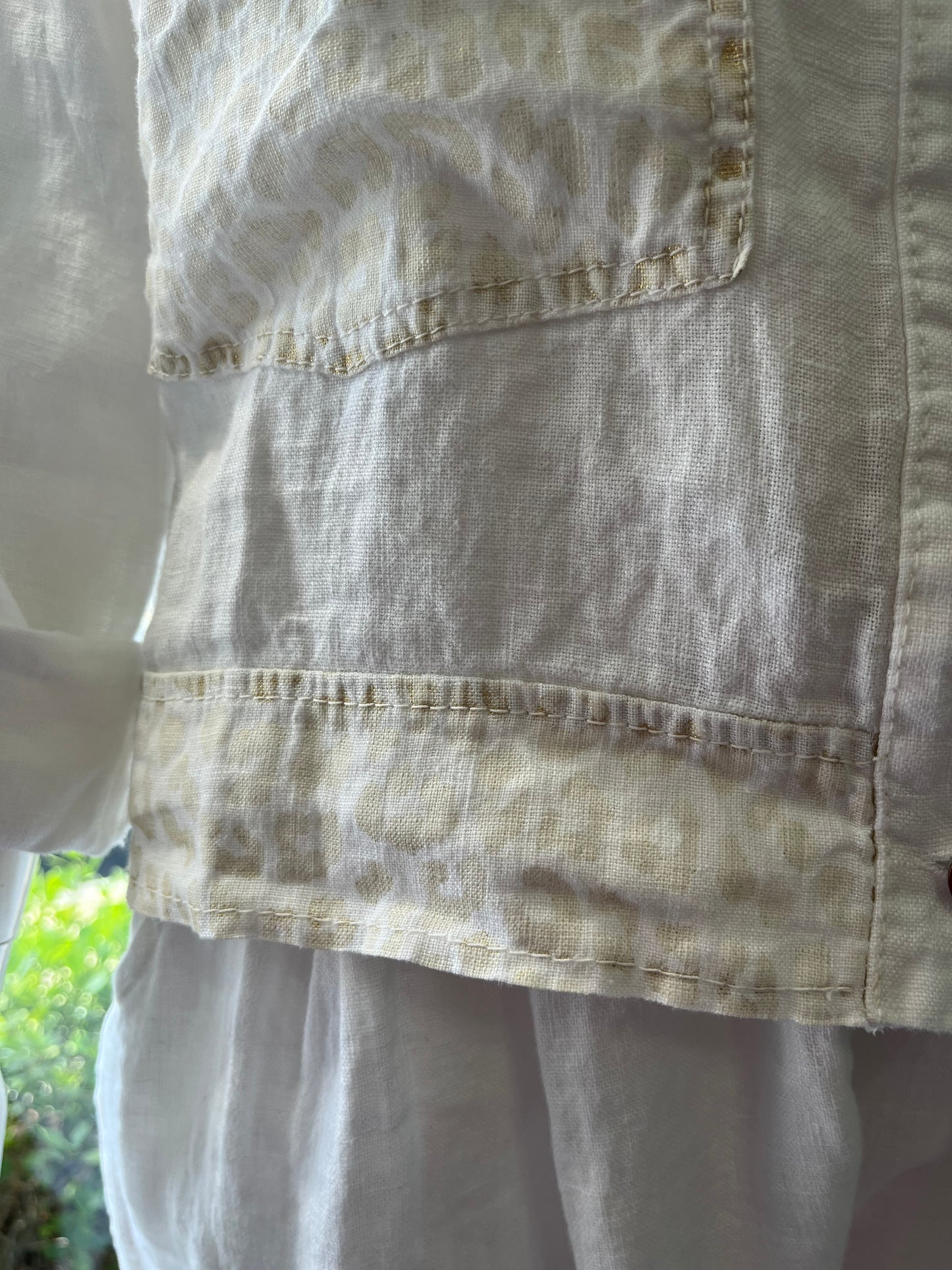 White Linen Blouse w. Sequin Heart
