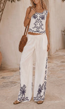 Load image into Gallery viewer, White and Blue Embroidery Print Set