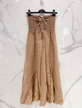 Load image into Gallery viewer, Strapless Linen Midi Dress
