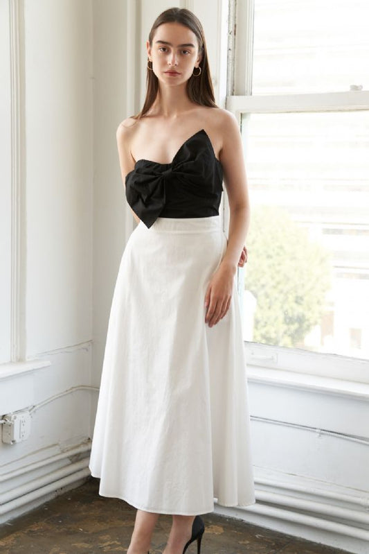 Strapless bow dress