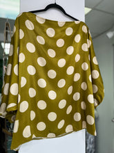 Load image into Gallery viewer, Polkadot Loose Blouse
