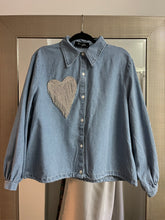 Load image into Gallery viewer, Single Heart’s Denim Blouse
