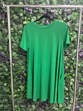 Load image into Gallery viewer, Basic Green Mini Dress
