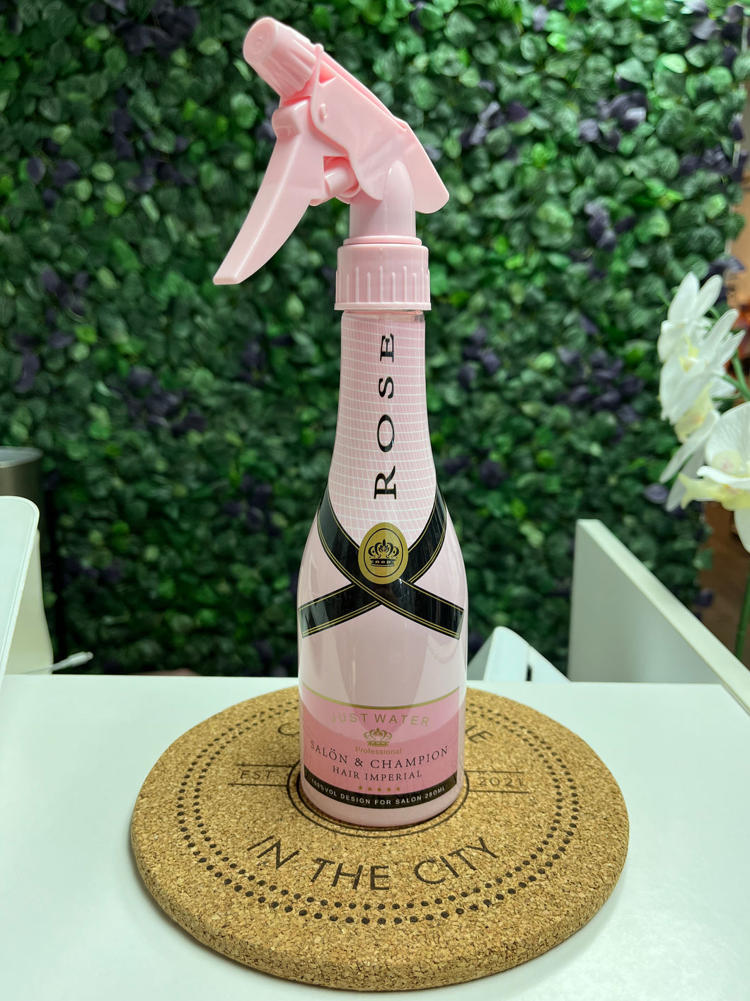 Rosé spray bottle