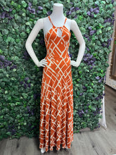 Load image into Gallery viewer, PIA Open Back Maxi Dress Orange Print
