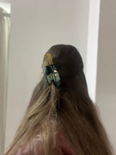 Load image into Gallery viewer, Cheers Hair Clip
