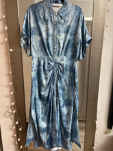 Load image into Gallery viewer, Silky Blue Dress w. Pearl Buttons
