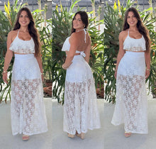 Load image into Gallery viewer, White Eyelet Set
