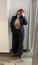 Load image into Gallery viewer, Band Jacket Travel Set
