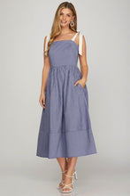 Load image into Gallery viewer, Tie Straps Blue Stripes Midi Dress
