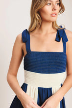 Load image into Gallery viewer, Shoulder Tie Maxi Dress
