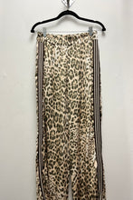 Load image into Gallery viewer, Cheetah Print Travel Set
