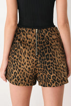 Load image into Gallery viewer, Heritage Edge Wool-Blend Skort
