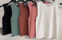 Load image into Gallery viewer, Double Layer Long Top
