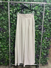 Load image into Gallery viewer, Cream High Waisted Palazzo Pants
