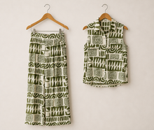 Load image into Gallery viewer, Olive Ivory Print Set
