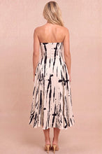 Load image into Gallery viewer, Textured Strapless Midi Dress
