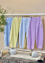 Load image into Gallery viewer, Studs Barrel Pants
