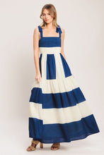 Load image into Gallery viewer, Shoulder Tie Maxi Dress
