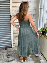 Load image into Gallery viewer, Strapless Linen Midi Dress
