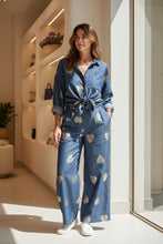Load image into Gallery viewer, Denim Set With Hearts
