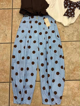 Load image into Gallery viewer, Cotton Polka Dot Barrel Pants

