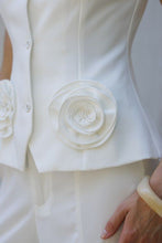 Load image into Gallery viewer, Flower Vest &amp; Pants Set
