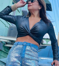 Load image into Gallery viewer, Metallic Crop Top
