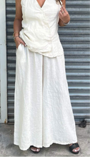 Load image into Gallery viewer, Italian Linen Pants ONLY
