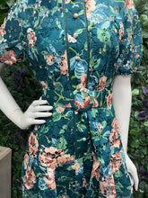 Load image into Gallery viewer, Green Floral Mini Dress
