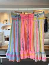 Load image into Gallery viewer, Strapless Summer Dress
