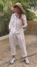 Load and play video in Gallery viewer, White Linen Jogger Pants
